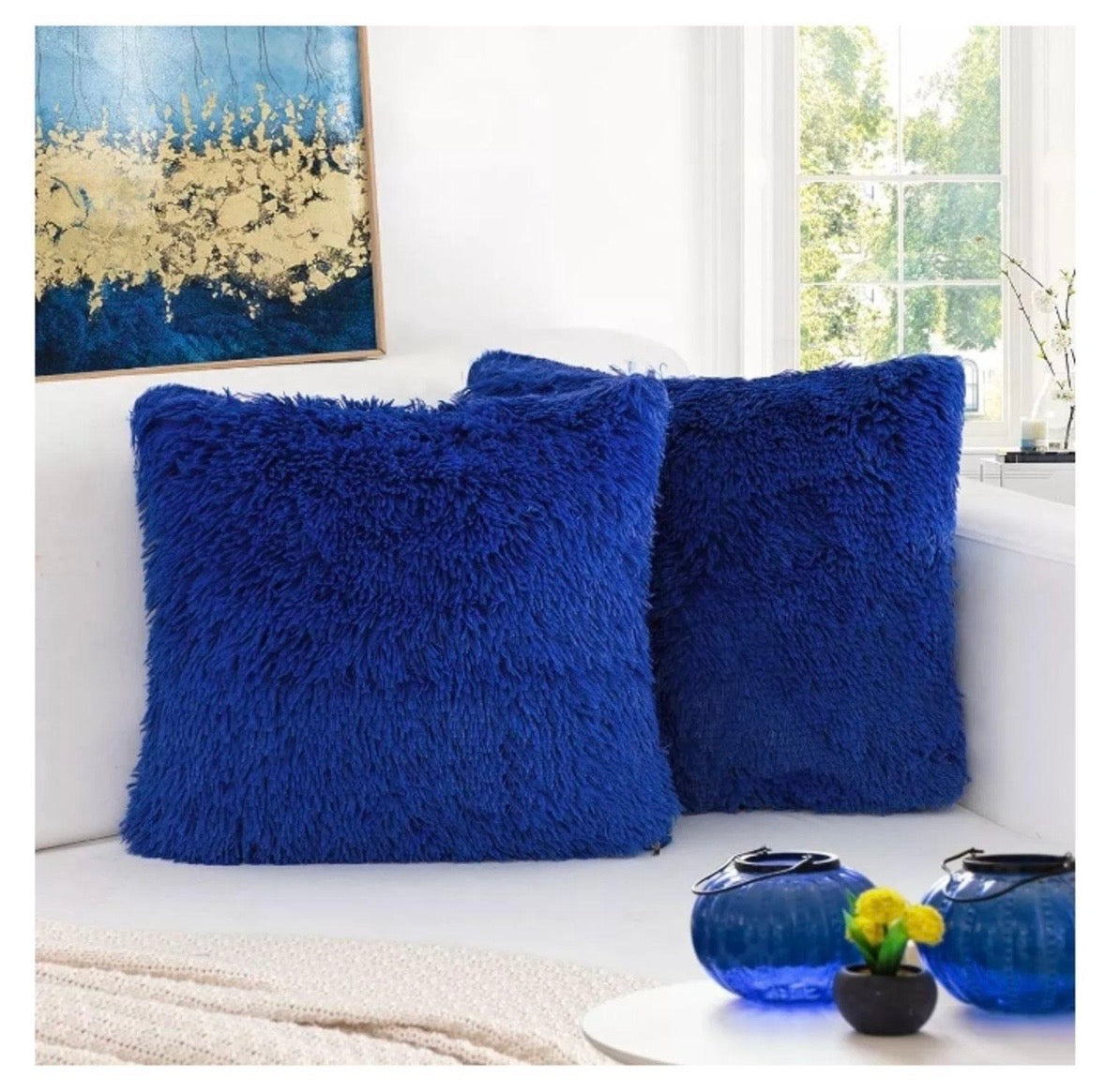 •ALMOHADA PELUDA DECORATIVA•